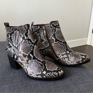 Waterproof Snakeskin style booties